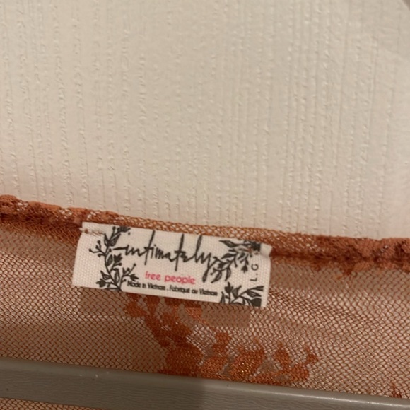 Free People limited Edition In Time Italy edition lace shrug OSFA - Picture 2 of 3